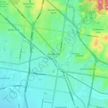 Dandenongの地形図、標高、地勢