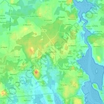 Kerlescanの地形図、標高、地勢
