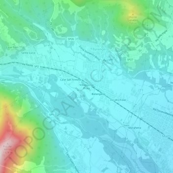 Villaggio La Praiaの地形図、標高、地勢