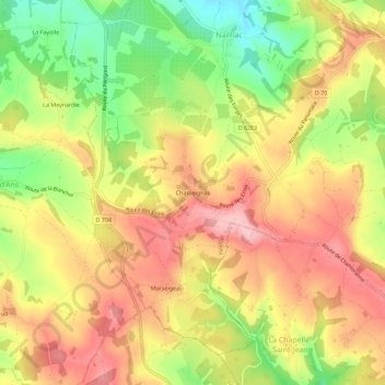 Chasseignasの地形図、標高、地勢