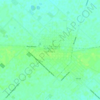 Norberto de la Riestraの地形図、標高、地勢