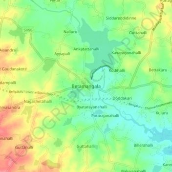 Betamangalaの地形図、標高、地勢