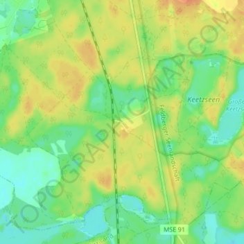 Drewinの地形図、標高、地勢