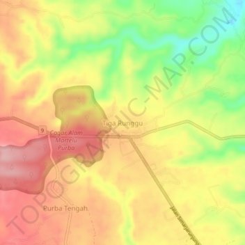 Tiga Rungguの地形図、標高、地勢