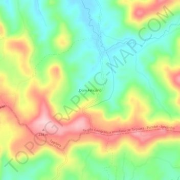 Dom Felicianoの地形図、標高、地勢