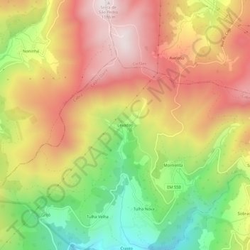 Levadasの地形図、標高、地勢
