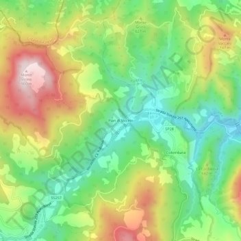 Pian di Molinoの地形図、標高、地勢