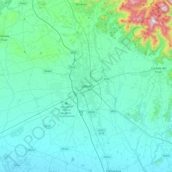 Udineの地形図、標高、地勢