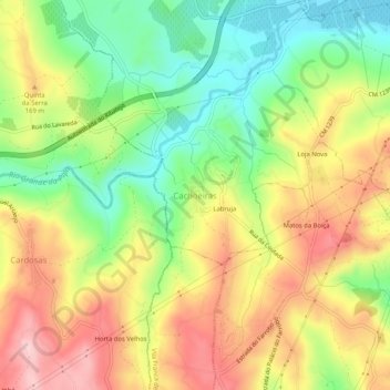 Cachoeirasの地形図、標高、地勢