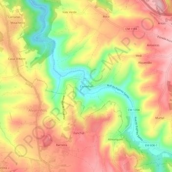 Carvalhalの地形図、標高、地勢
