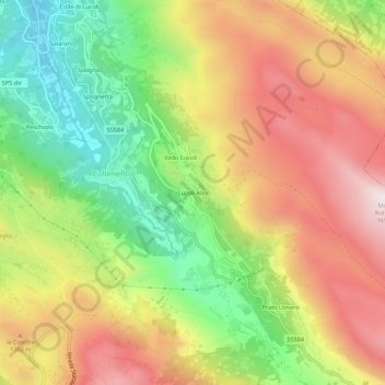 Lucoli Altoの地形図、標高、地勢