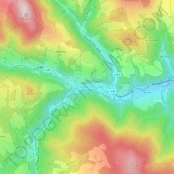 Waldbachの地形図、標高、地勢