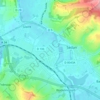 Torcyの地形図、標高、地勢