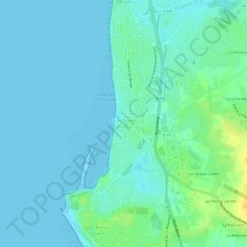 Saint-Brevin-les-Pinsの地形図、標高、地勢