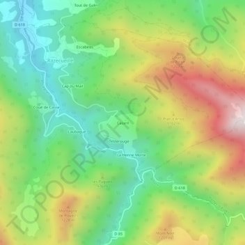 Cazarilの地形図、標高、地勢