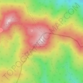 Tres Mojonesの地形図、標高、地勢