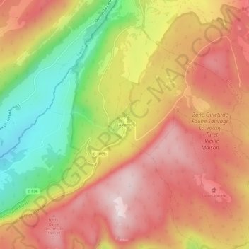 La Vattayの地形図、標高、地勢