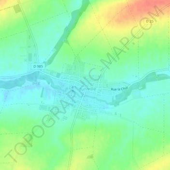 Grande Paroisseの地形図、標高、地勢