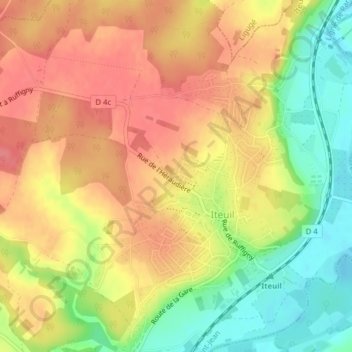 Champ Charbonの地形図、標高、地勢