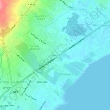 Dumoyの地形図、標高、地勢