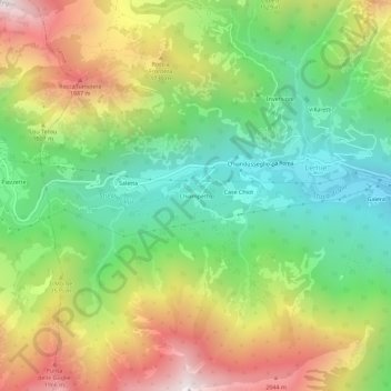 Chiampettoの地形図、標高、地勢