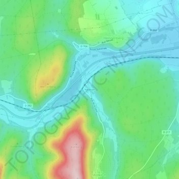 Haumattの地形図、標高、地勢