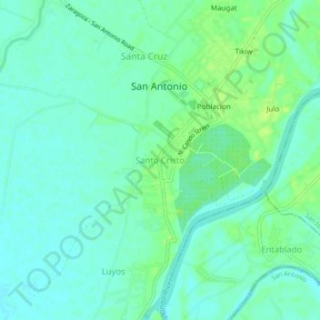 Santo Cristoの地形図、標高、地勢
