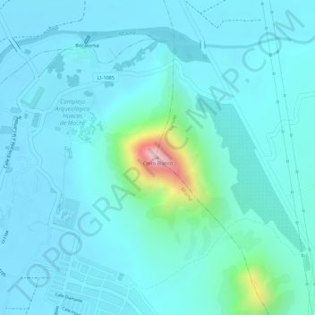 Cerro Blancoの地形図、標高、地勢
