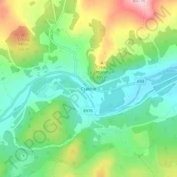 Crathieの地形図、標高、地勢