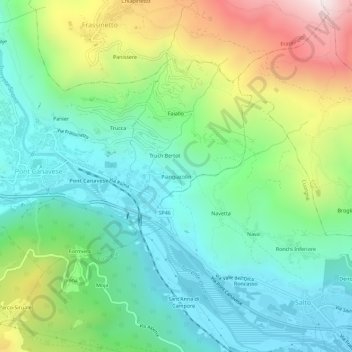 Piangiacolinの地形図、標高、地勢