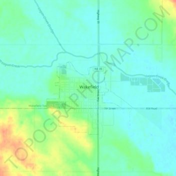 Saint Johns Trailer Courtの地形図、標高、地勢