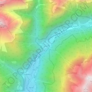 Fiumeneroの地形図、標高、地勢
