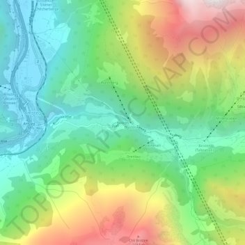 Bristenの地形図、標高、地勢