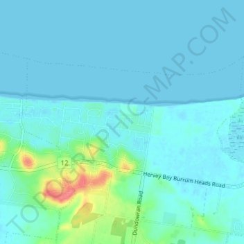 Dundowran Beachの地形図、標高、地勢