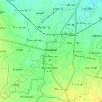 マディウンの地形図、標高、地勢
