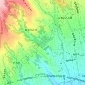鳴沢湖の地形図、標高、地勢